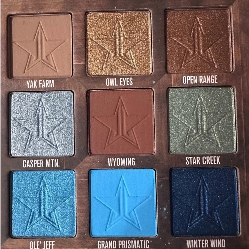 Jeffree Star Eyeshadow Palette - New